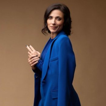 Carla Regina Oliveira